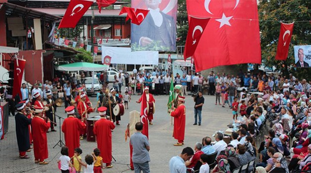 Saimbeyli’de Demokrasi Şehitleri için Kur’an ve mevlüt okutuldu