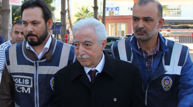 Sanki Memleketi satmışız’
