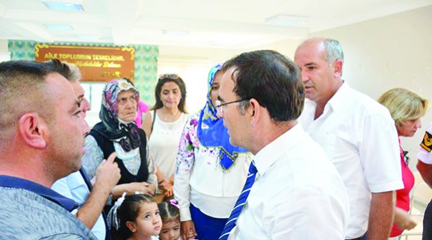 Sarı: Asıl olan millete hizmettir