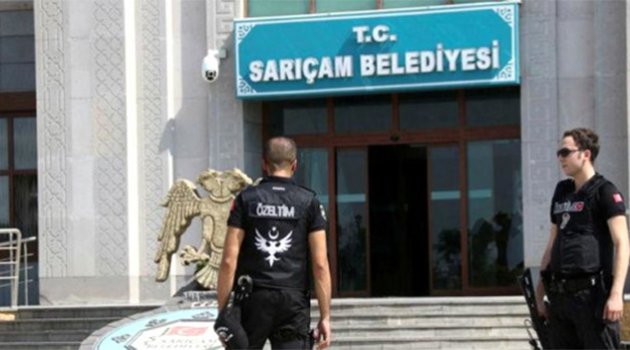 Sarıçam Belediyesi’ni basan 2 kişi tutuklandı