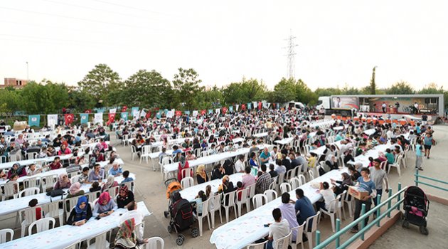 Sarıçam’da iftar coşkusu