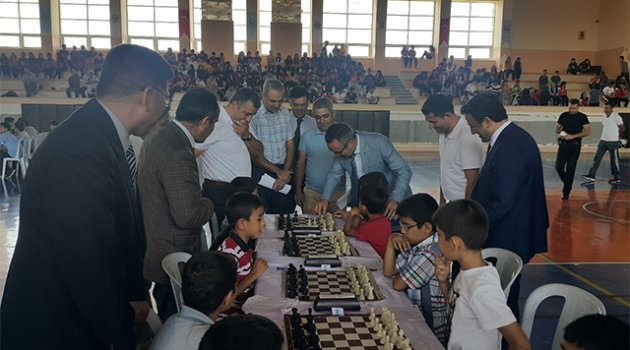 Sarıçam’da Satranç Turnuvası heyecanı
