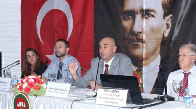 ‘Seçim güvenliği ve sandık hukuku’ paneli yapıldı