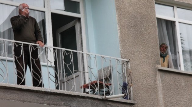 Şehit acısı komşuları ağlattı