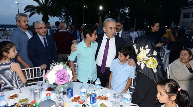 Şehit Aileleri ve Gazilere İftar Yemeği