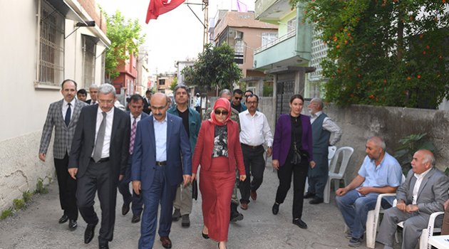 Şehit ailesine başsağlığı dilediler