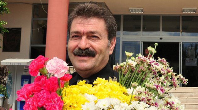 Şehit annelerine çiçekler ücretsiz