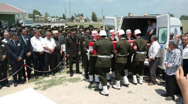 Şehit Erin cenazesi toprağa verildi