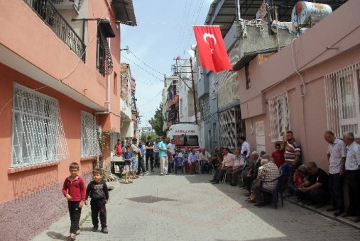 Şehit Eşinin Ağıdı Yürekleri Dağladı