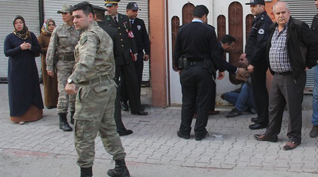 Şehit haberi ağabeyi yıktı