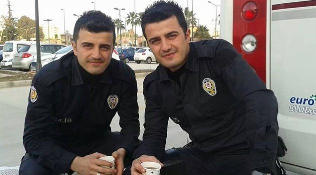 Şehit İkiz Polislerin Kimlikleri Tabancalarından Teşhis Edilmiş