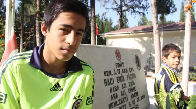 Şehit oğlu hem ağladı hem ağlattı
