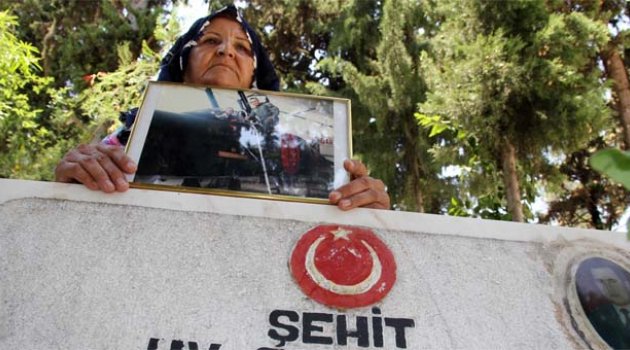 Şehit pilotun annesi Ongun: "Uçaklar eski olduğu için düşüyor"
