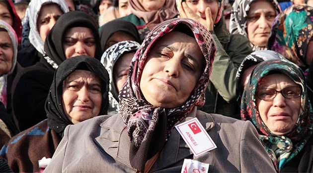 Şehit Uzman Çavuş Yaşar Yeniören son yolculuğuna uğurlandı