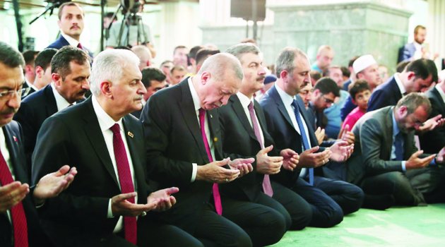 Şehitlerimizi andık