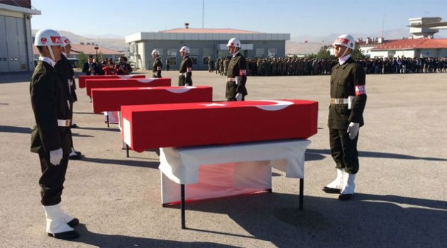 Şemdinli şehitleri memleketlerine uğurlandı