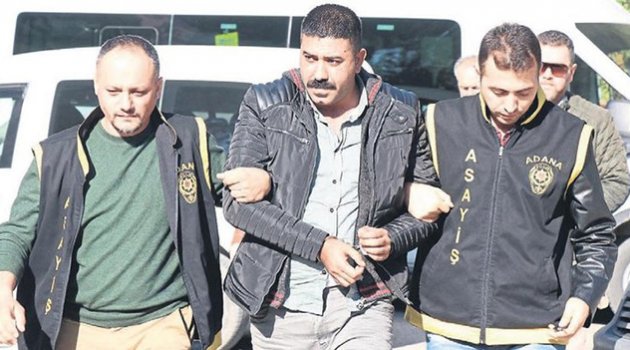 ‘Sen öleceksin diye bıçağı sapladı’