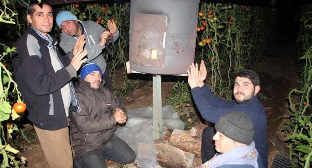 Sera üreticisinden sobalı don nöbeti