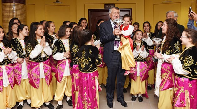 Seyhan Belediyesi, Adana’yı temsil edecek