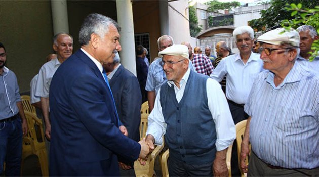 Seyhan Belediyesi AKAD’a kütüphane kurdu