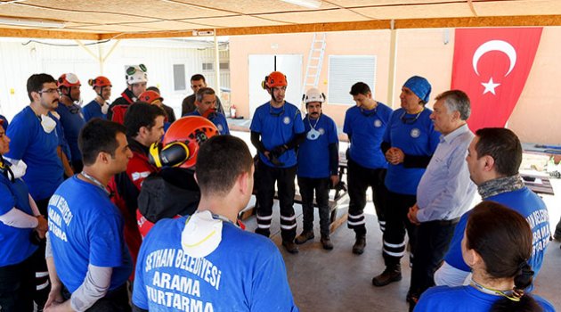 Seyhan Belediyesi Arama Kurtarma Ekibi Kurdu