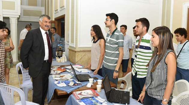 Seyhan Belediyesi’nden LYS Danışma Merkezi