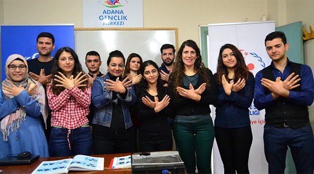 Seyhan Gençlik Merkezi’nden ücretsiz ''İşaret Dili'' kursu