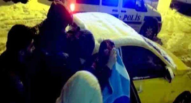Şiddetten kaçan kadına polis koruması