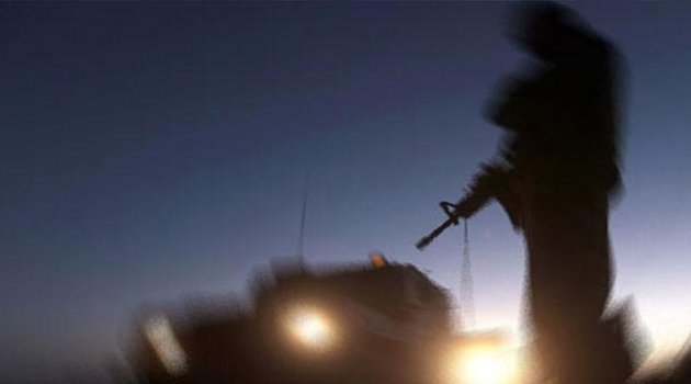 Siirt'te askeri kışla ve polis karakoluna roketli saldırı