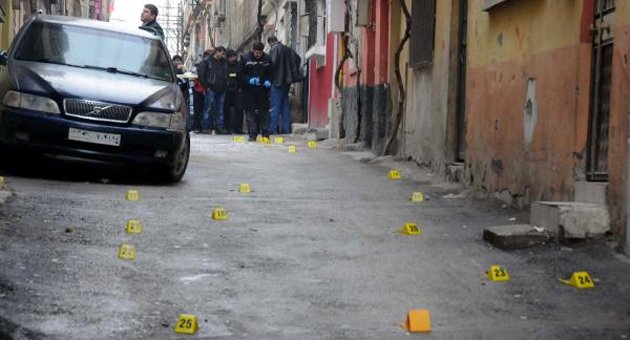 Silahlı kavga: 2 yaralı