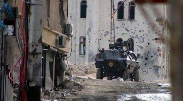Silvan'da çatışmalarda 1 taksi şoförü öldü