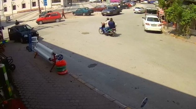 Simit fırınında sıra kavgası kanlı bitti