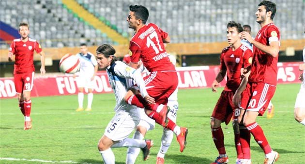 Şimşek Özgür takıldı