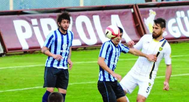 Şimşek zirveye göz kırptı