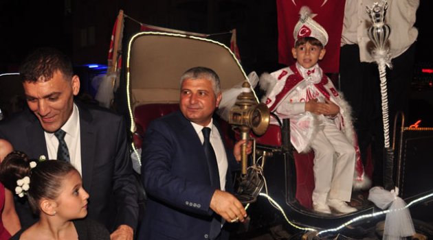 Şimşir Ailesi’nin mutlu günü