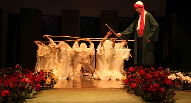 Sivas Devlet Tiyatrosu “Yunus Emre” adlı oyunla Adana’da