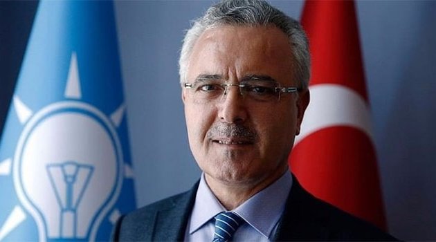 Siyaset Akademisi’nde zil çalıyor