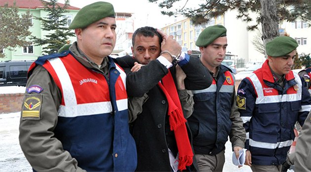 Şizofreni hastası adam 5 aylık hamile eşini av tüfeğiyle öldürdü