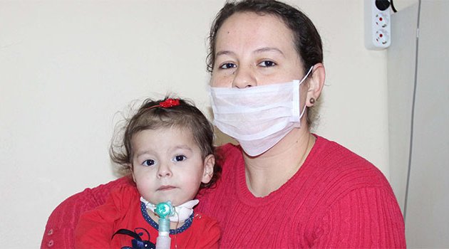 SMA hastası minik Zeynep’in ailesi yardım bekliyor