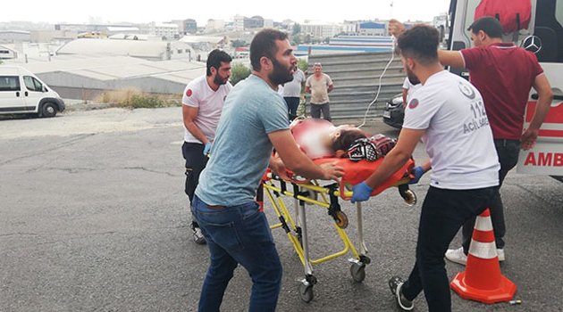 Sokak ortasında eşi ve kayınvalidesine ateş açtı