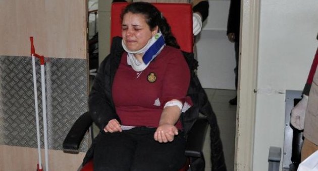 Sorgun'da öğretmen servisi şarampole devrildi: 12 yaralı