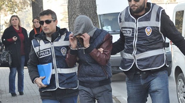 Soygun yaptı, patronuyla hırsızı aradı
