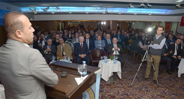 Sözlü: “Cumhuriyetin yükü, işçilerimizin ve sermayemizin omuzlarındadır”