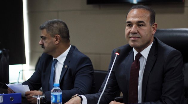 Sözlü: "Kaostan medet bekleyecek halde değiliz"