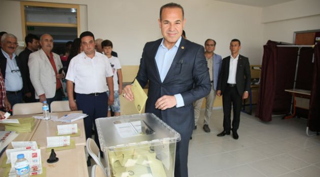 Sözlü oyunu Ceyhan’da kullandı