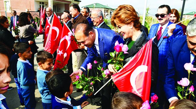 Sözlü: Sevincinizi paylaşmaya geldik