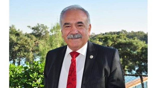 Sözütek: "Esnafımız bayramına sahip çıkmalı"