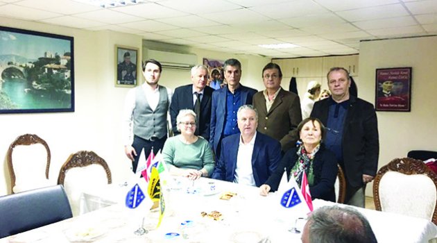 Srebrenitsa’yı unutmadılar