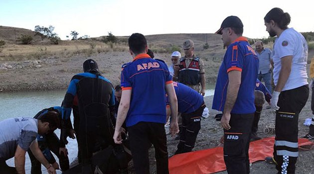 Sulama göletinde boğularak can verdi
