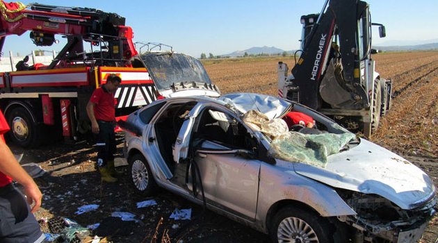 Sulama kanalına uçan otomobilde iki ölü var!
